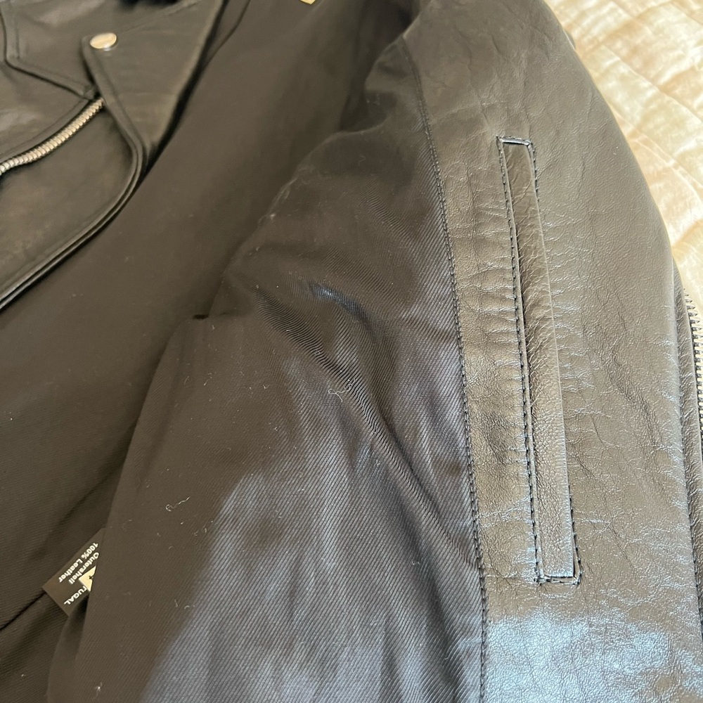 Leather Jacket - Picture 6 of 7